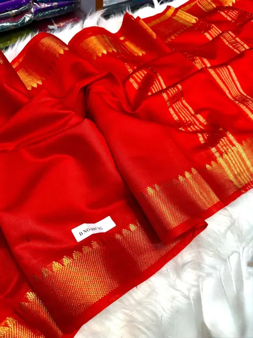 Soft Kota Staple Temple Jari Border Woven Saree – Lightweight Grace with Traditional Elegance